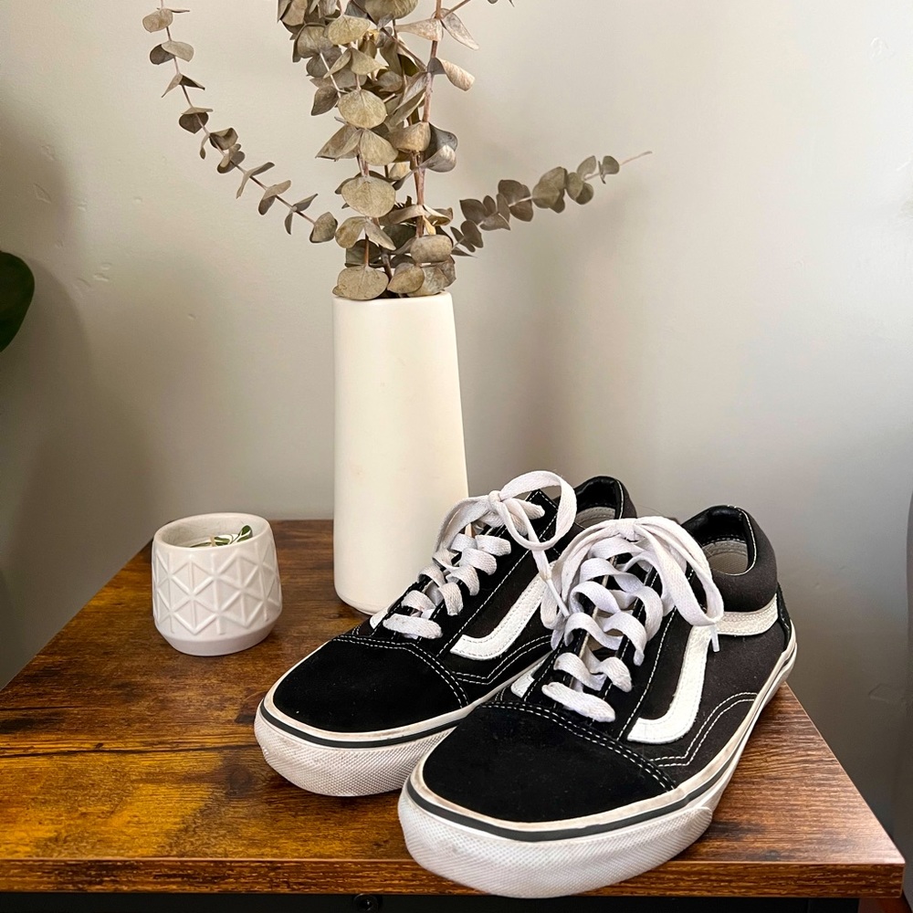 Black Old School Vans